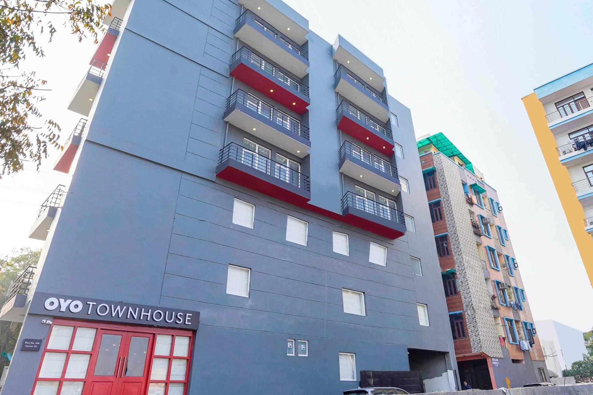 Super Townhouse O Hotel Aditya Residency Near Parthala Over Bridge Sector 121 Noida Indirapuram Exterior foto